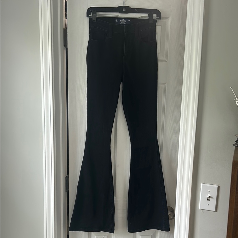 Hollister Black Flared Jeans 0L